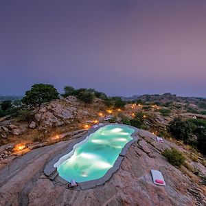 Brij Lakshman Sagar, Pali